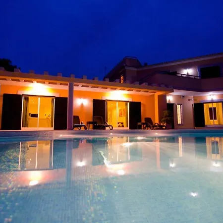 Lopes Villa *